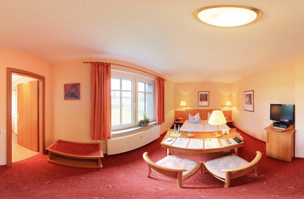 Hotel Luginsland Schleiz Exterior photo